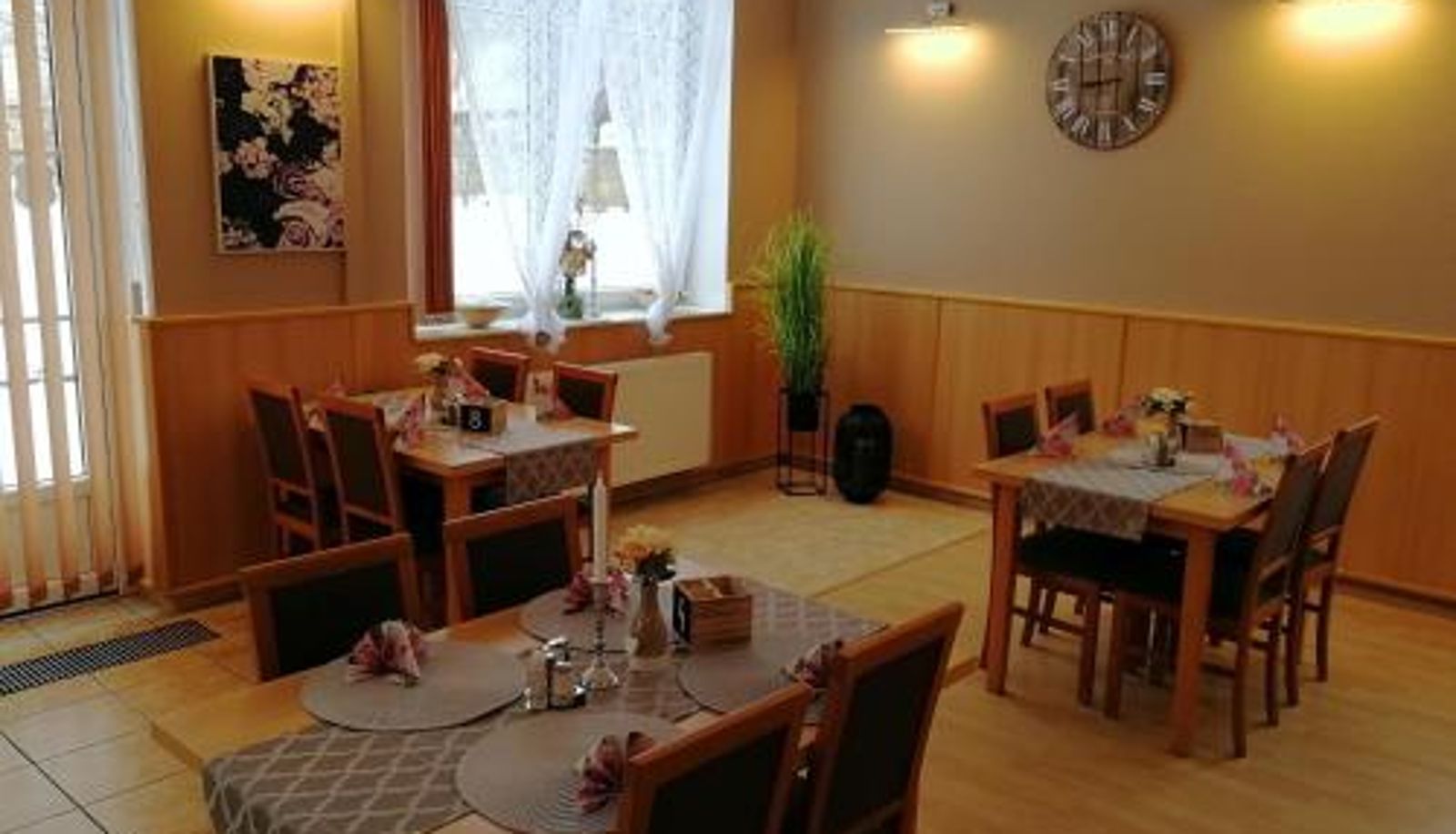 Sala prima colazione all'interno del ristorante - Vzdělávací Středisko a Hotel