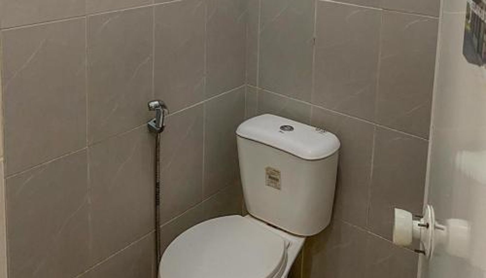 Cuarto de baño - RedDoorz Syariah near Universitas Muhammadiyah Jember