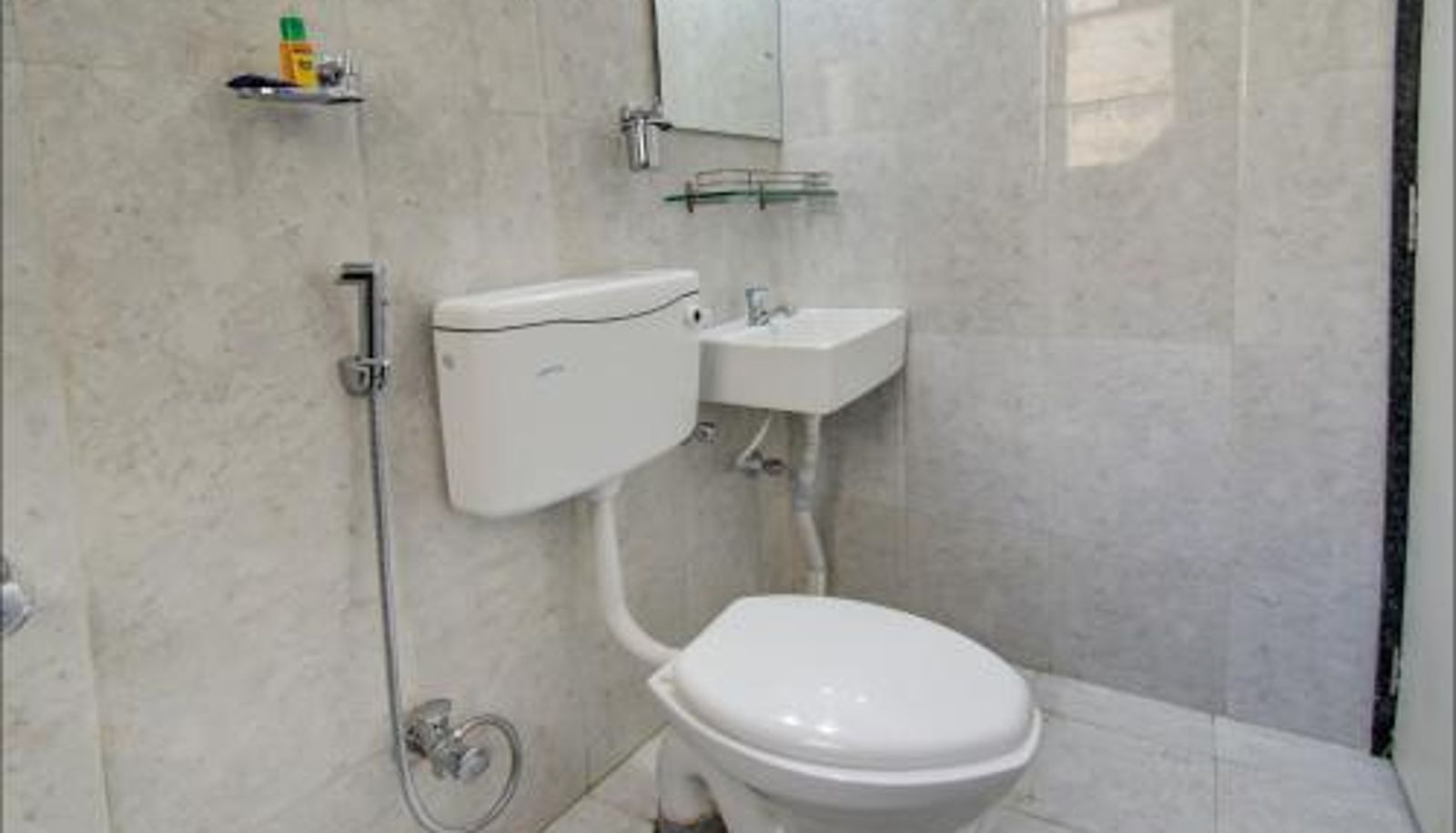 Badezimmer - FabHotel Marvel Bliss