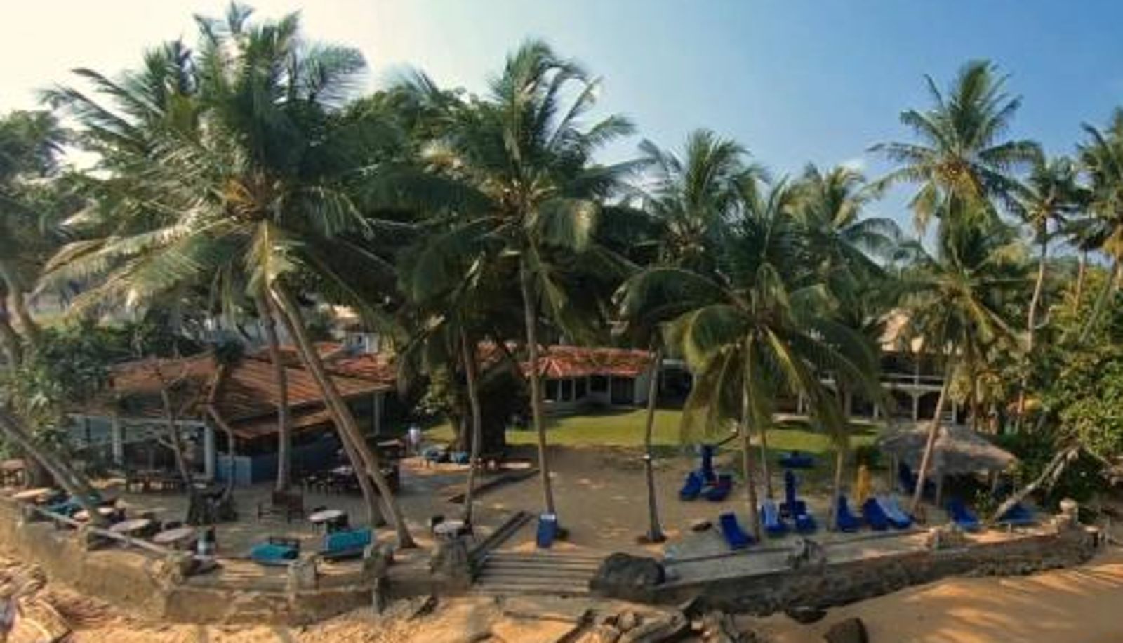 Info - Sri Gemunu Beach Resort