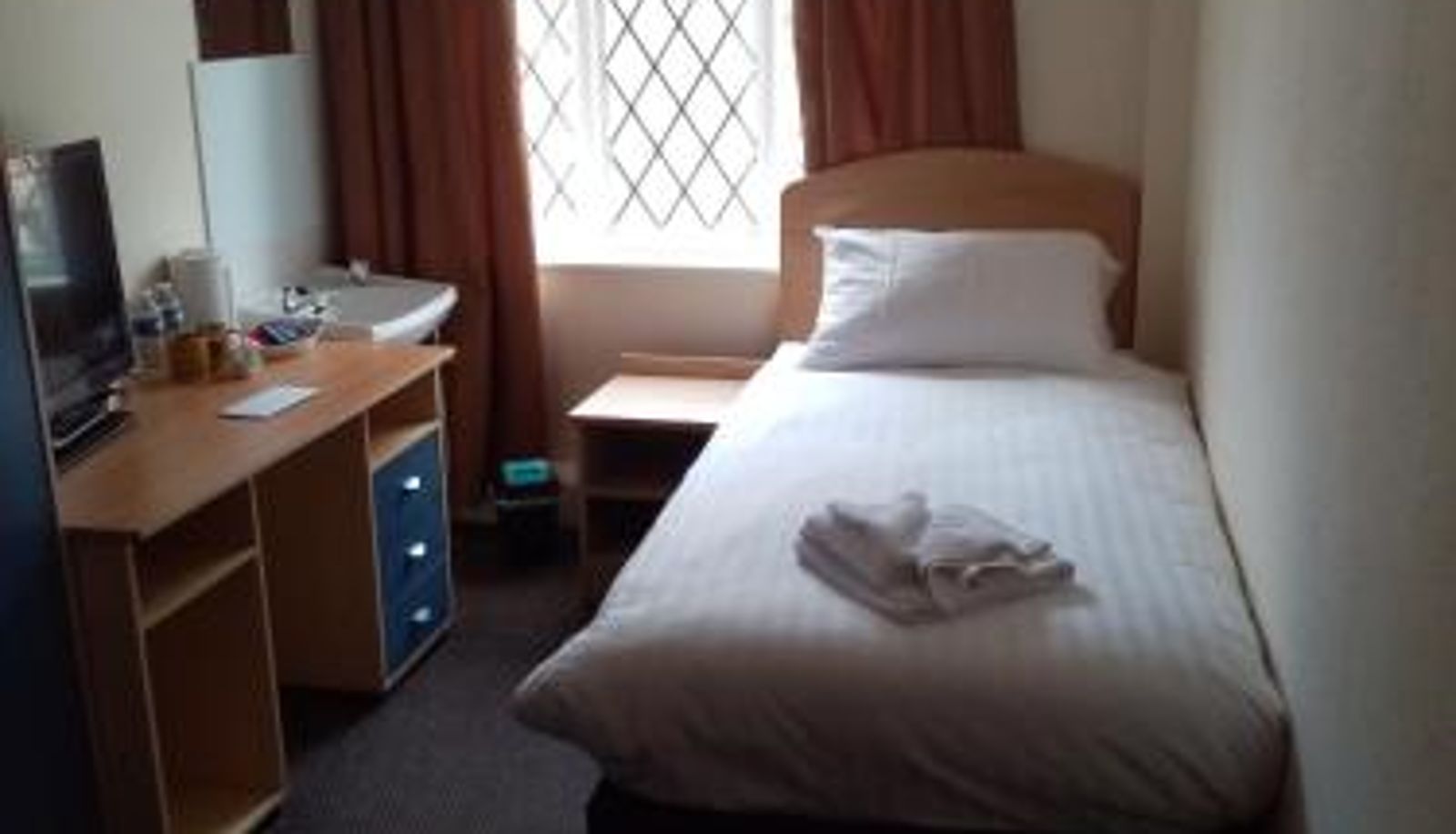 Kamer - Black Lion