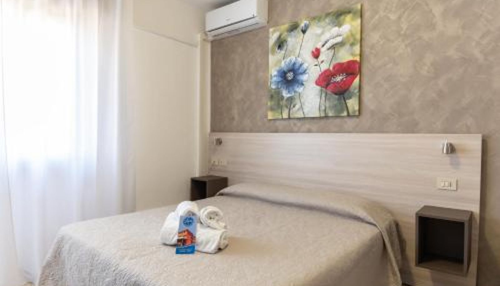 Room - Hotel Laura