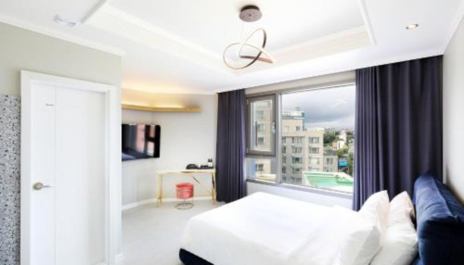 Room - Cornerstone Hotel