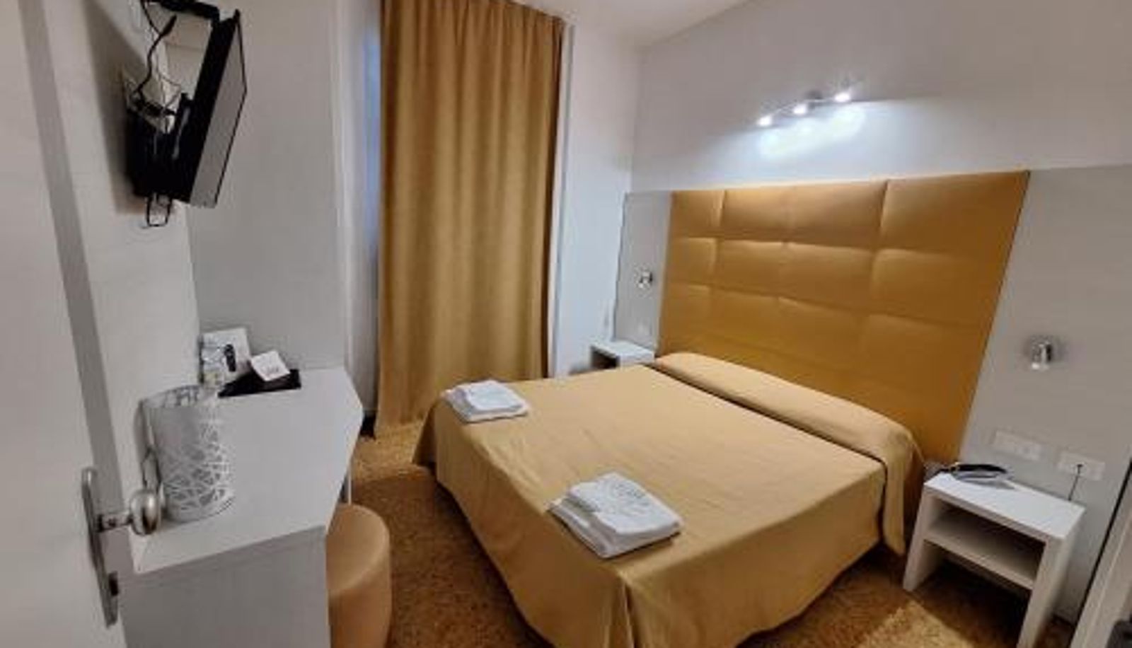Room - Hotel Villa Costa