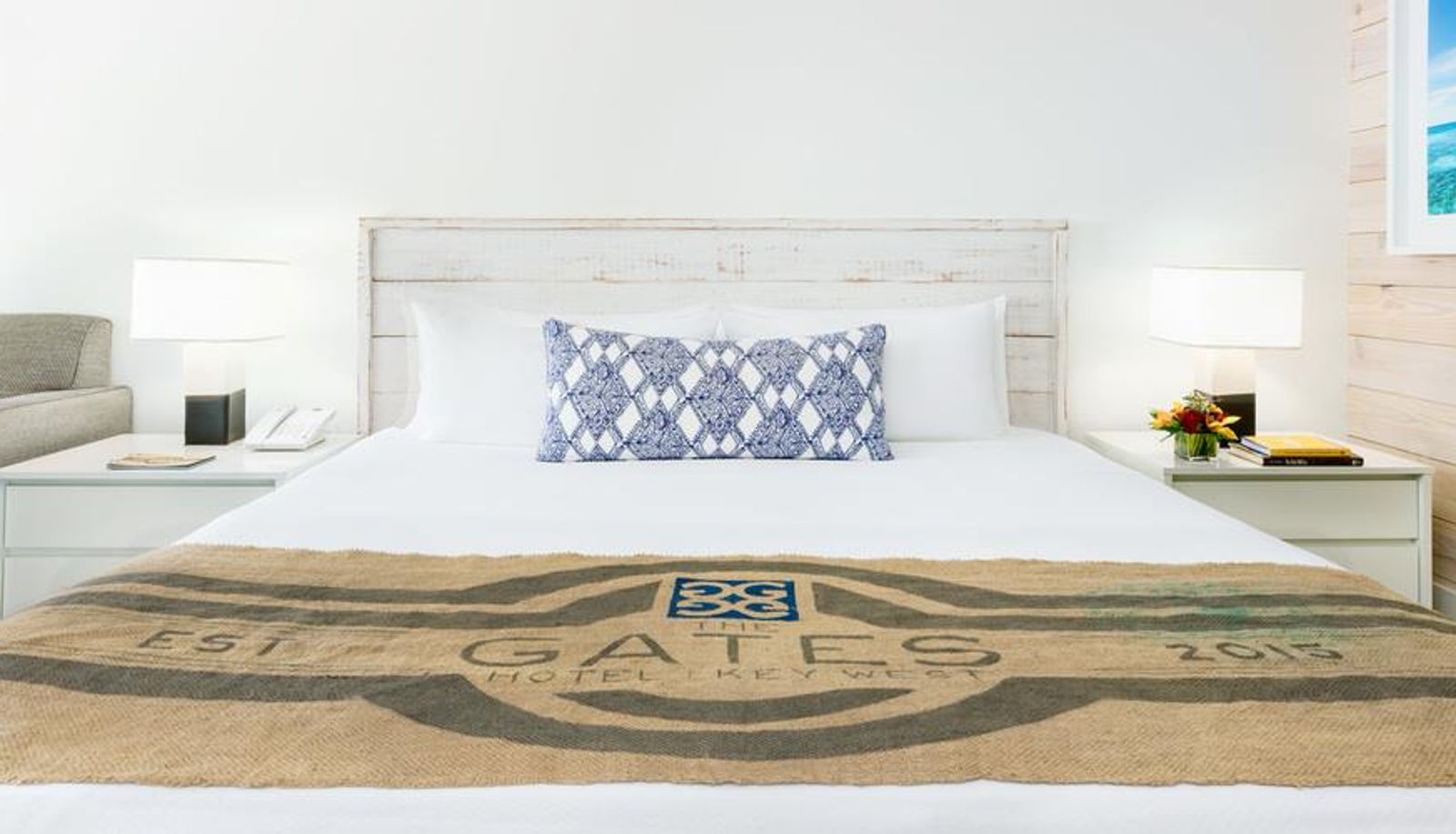 Room - The Gates Hotel