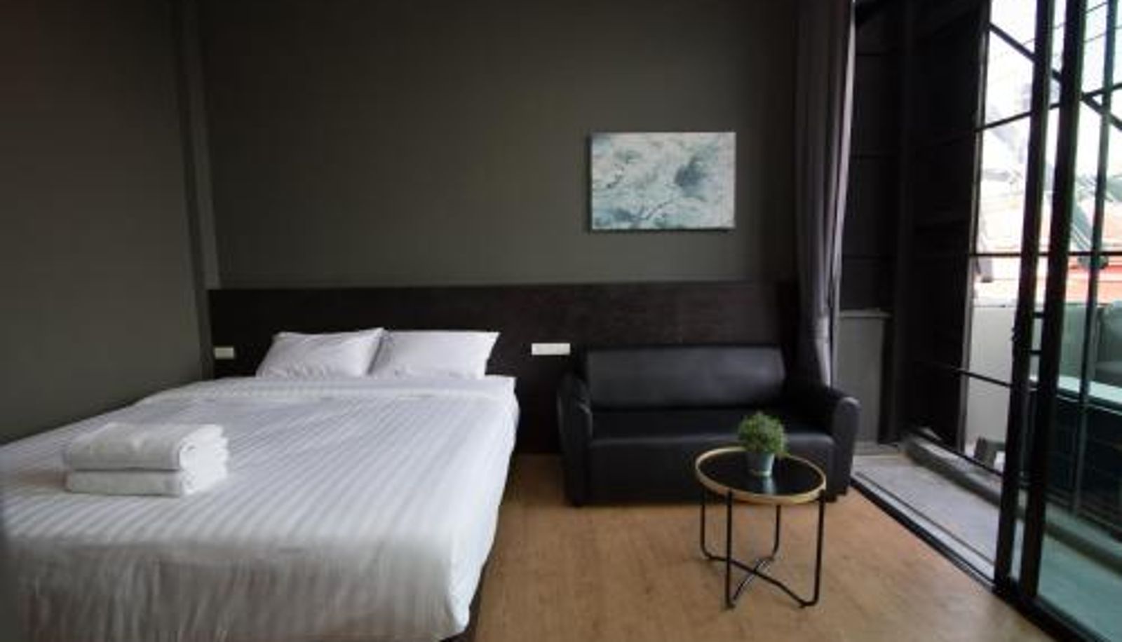 Info - The Arbern Hotel x Bistro - SHA Extra Plus