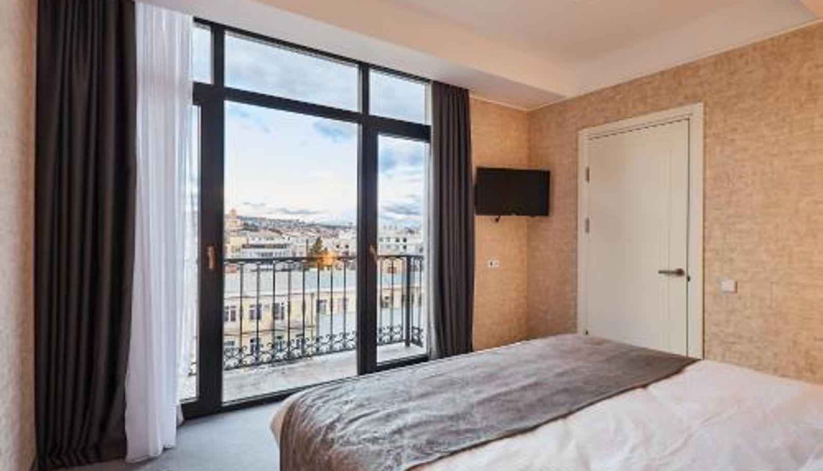 Zimmer - Gallery Palace Hotel