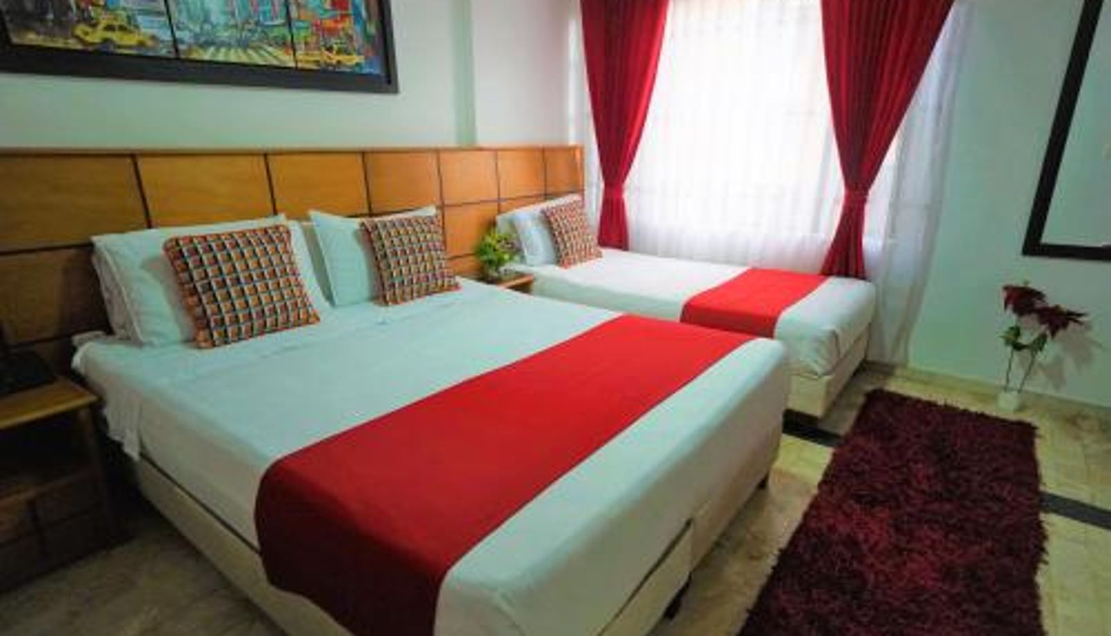 Triple room - Hotel Embajada Real