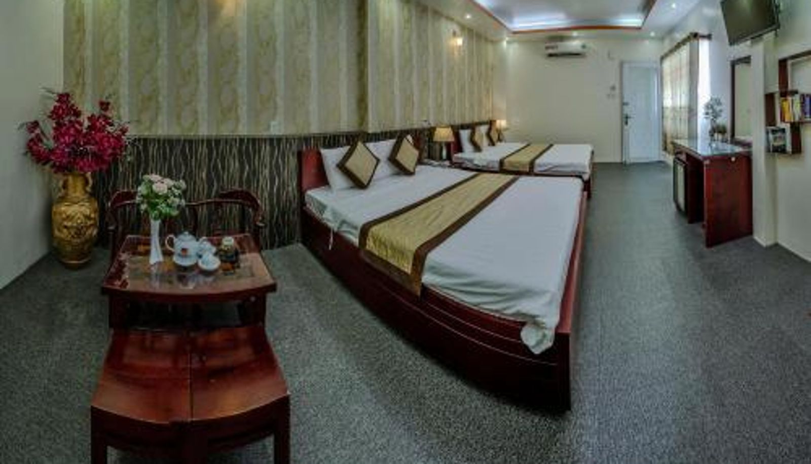 Zimmer - Dong Bao Hotel