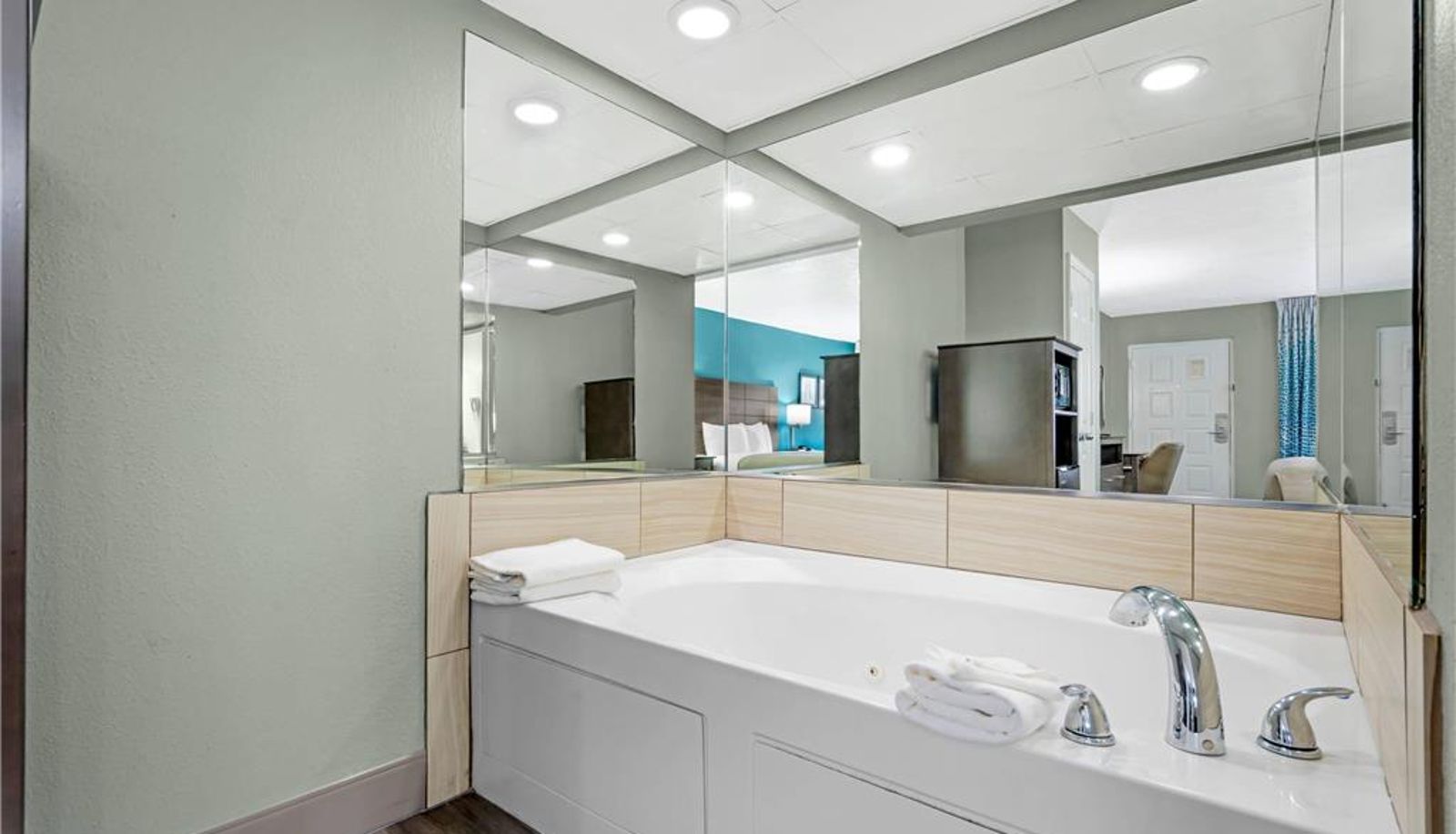Zimmer - Quality Inn Bradenton North I-75