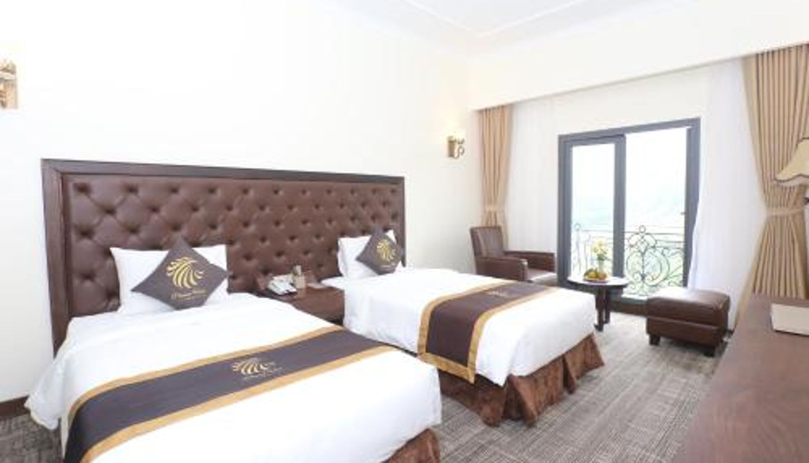 Camera - Phoenix Hotel Hà Giang