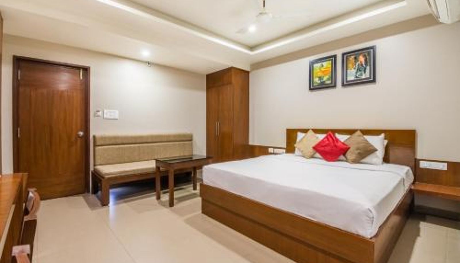 Family room - Five Elements