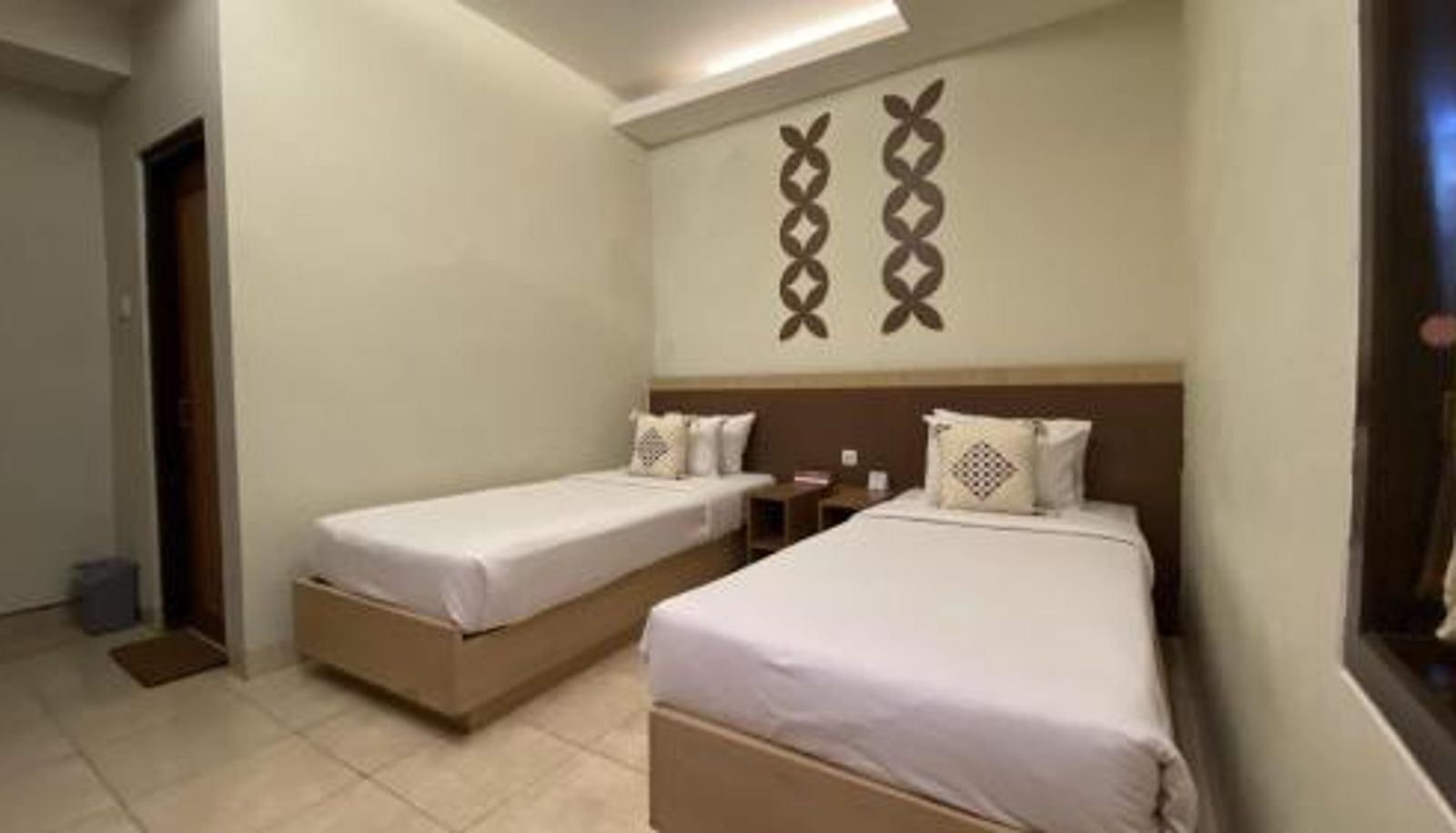 Zimmer - Mawar Asri Hotel