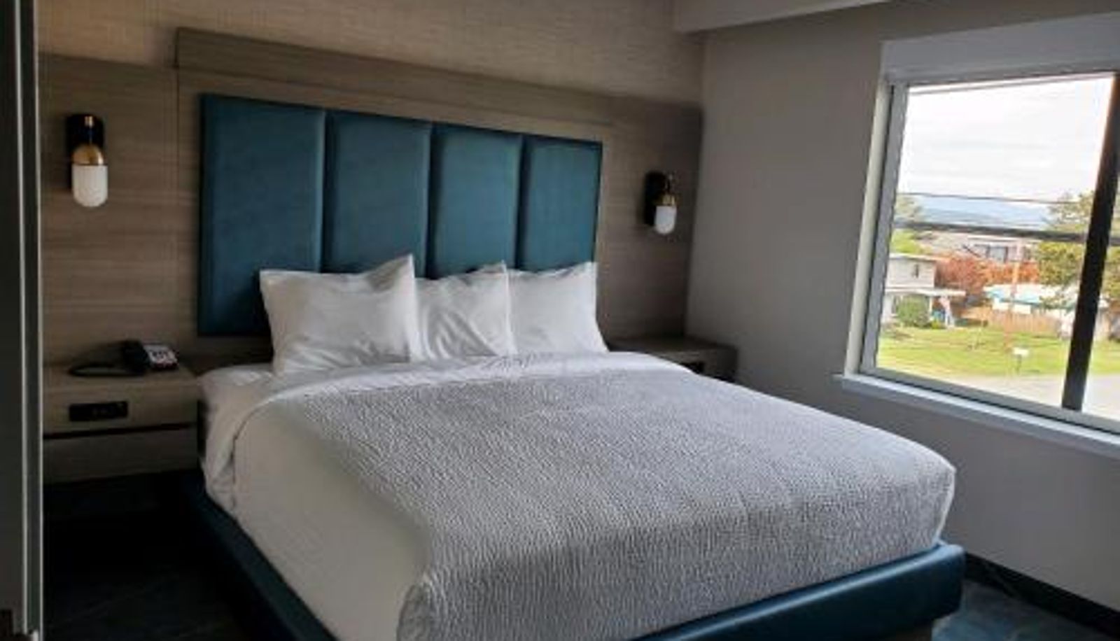 Info - salish Inn