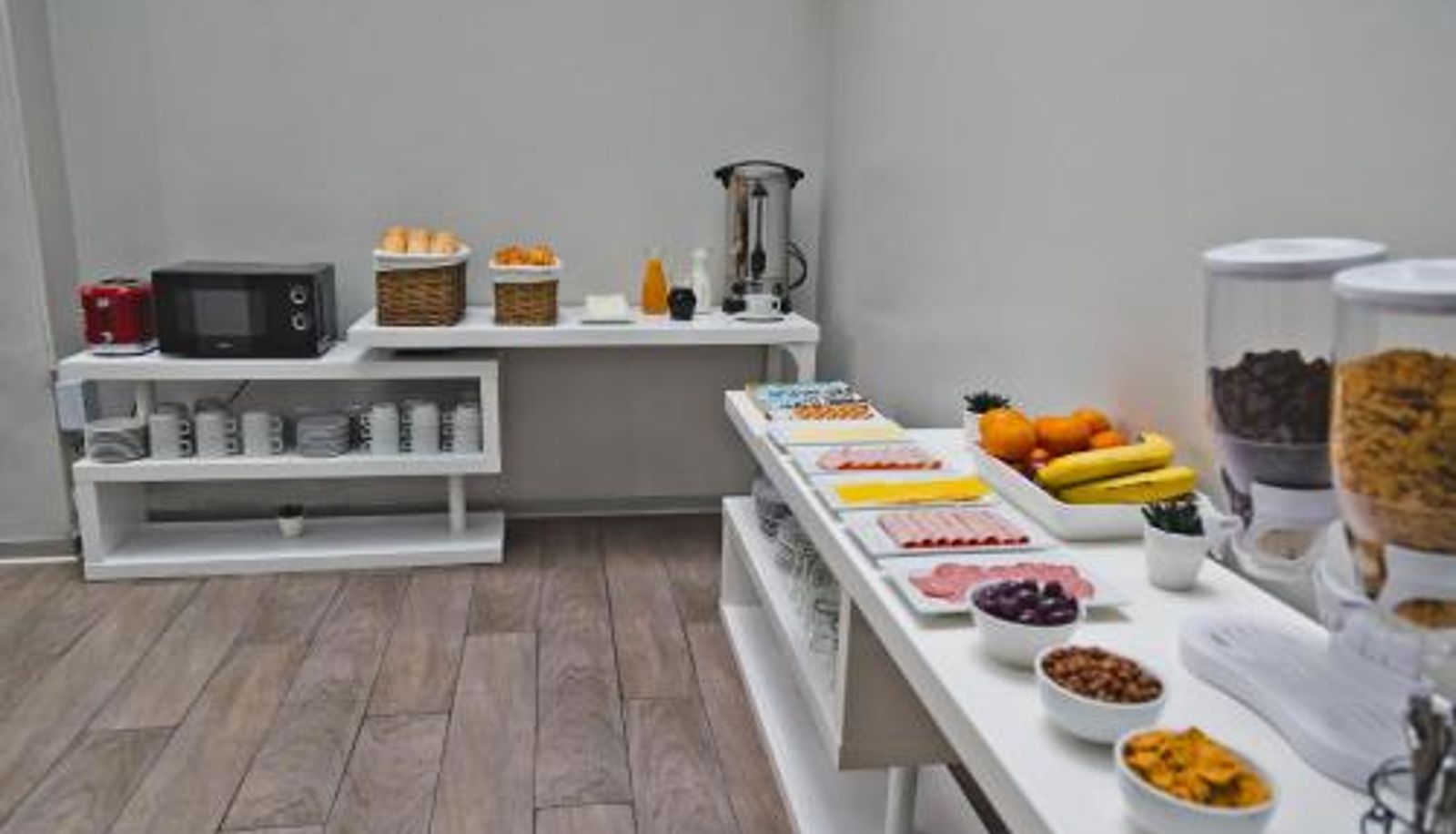 Breakfast room within the restaurant - San Miguel Awanka Hotel