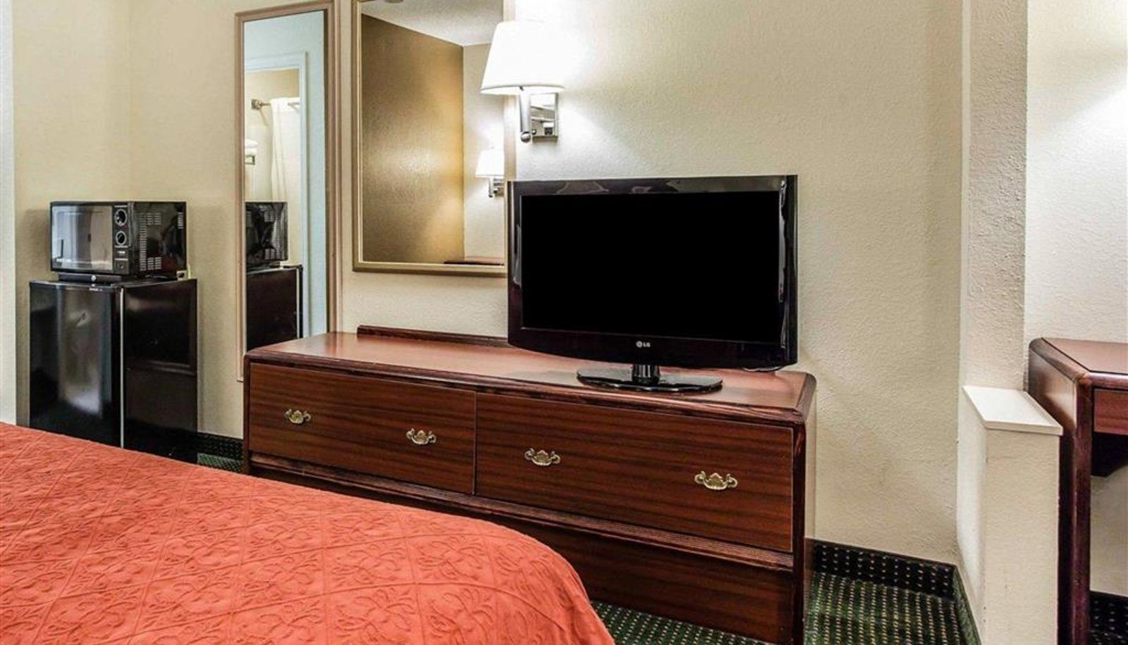 Zimmer - Quality Inn & Suites Stockbridge Atlanta South I-75