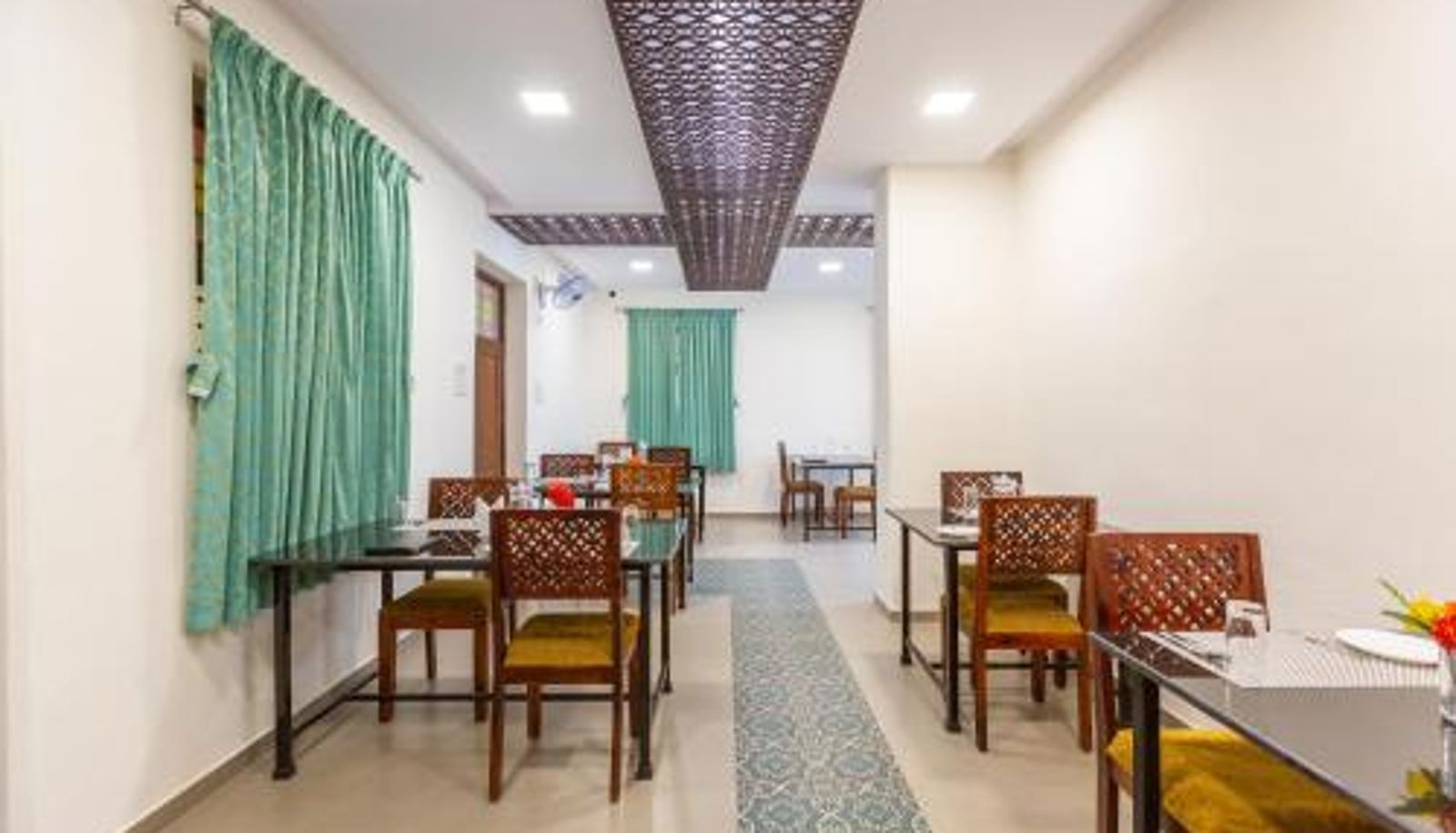 Info - KSTDC Hotel Mayura Adilshahi Bijapur
