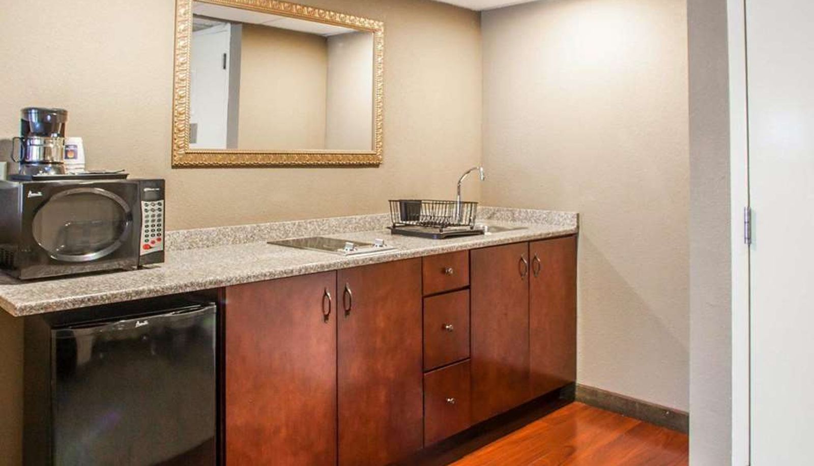Suite - Quality Inn & Suites Orland Park - Chicago