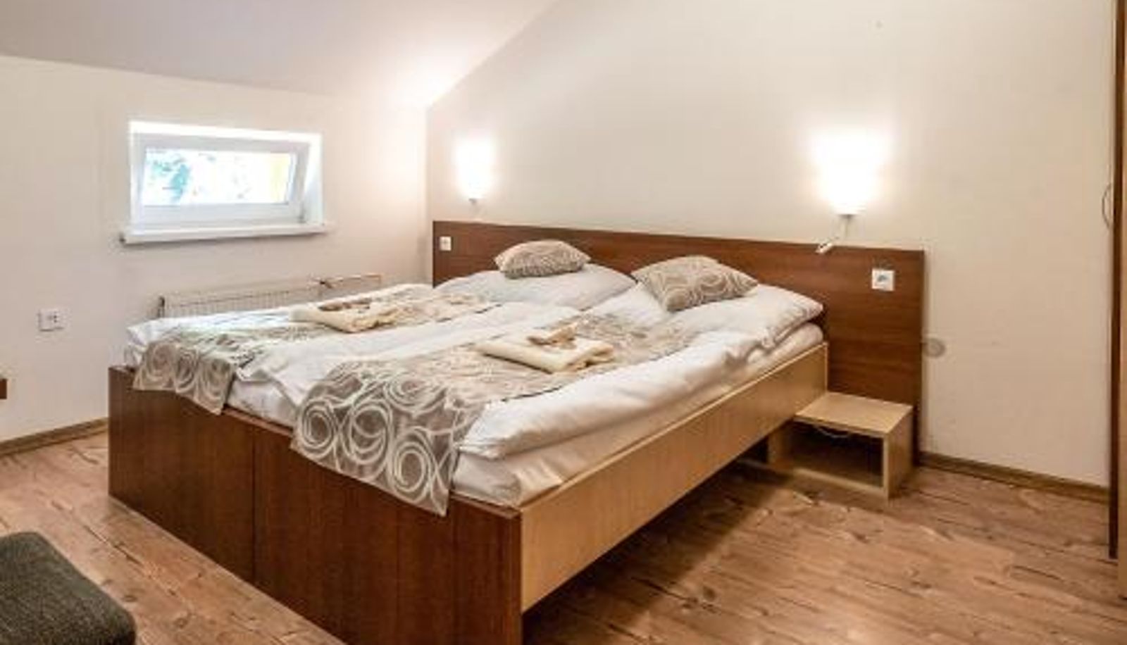 Pokój - Hotel Granit Smrekovica