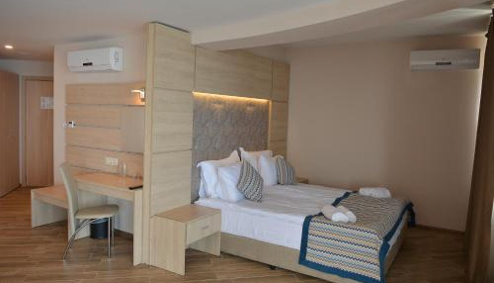 Chambre - Royal Grand Hotel and Spa - All Inclusive and Free beach accsess