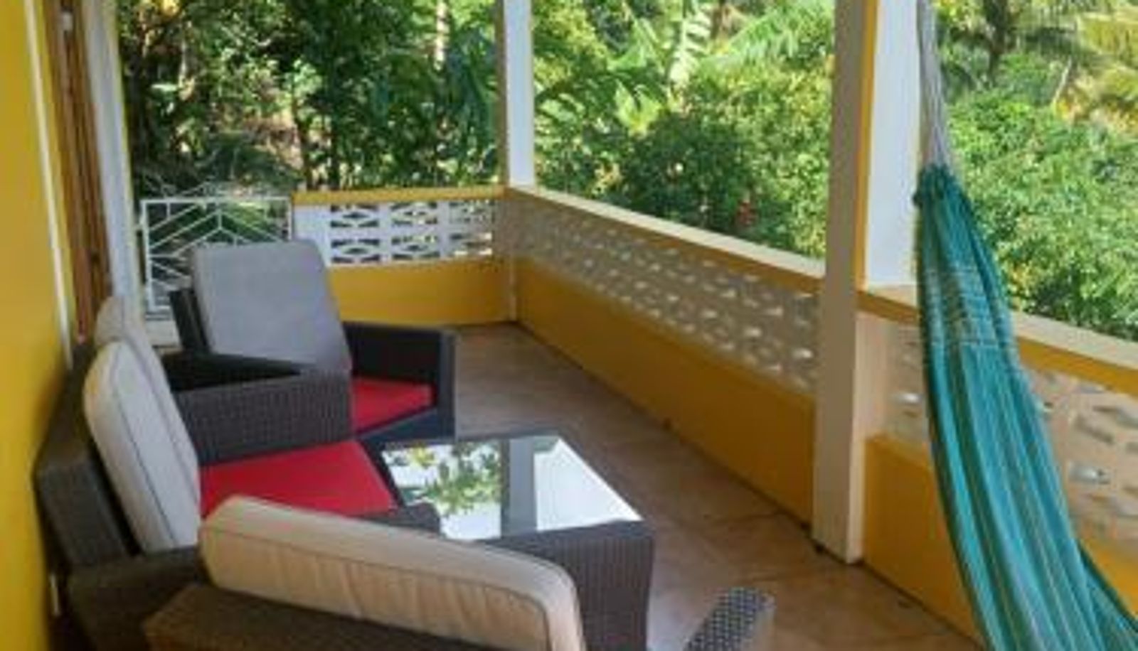 Terasse - Mango Garden Cottages