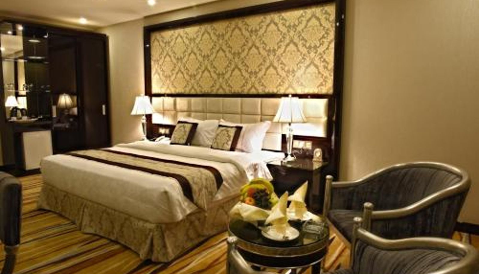 Zimmer - Garden Plaza Hotel