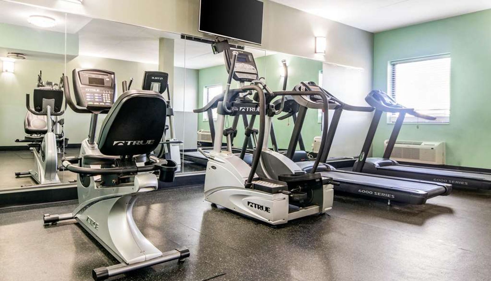 Wellness and fitness area - Spark by Hilton Lexington Hamburg