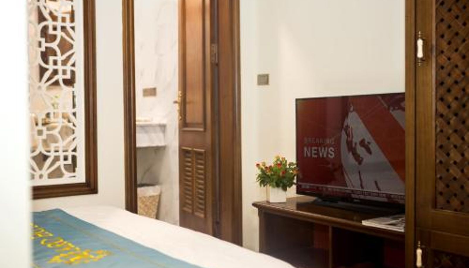 Room - Hanoi Maro Hotel