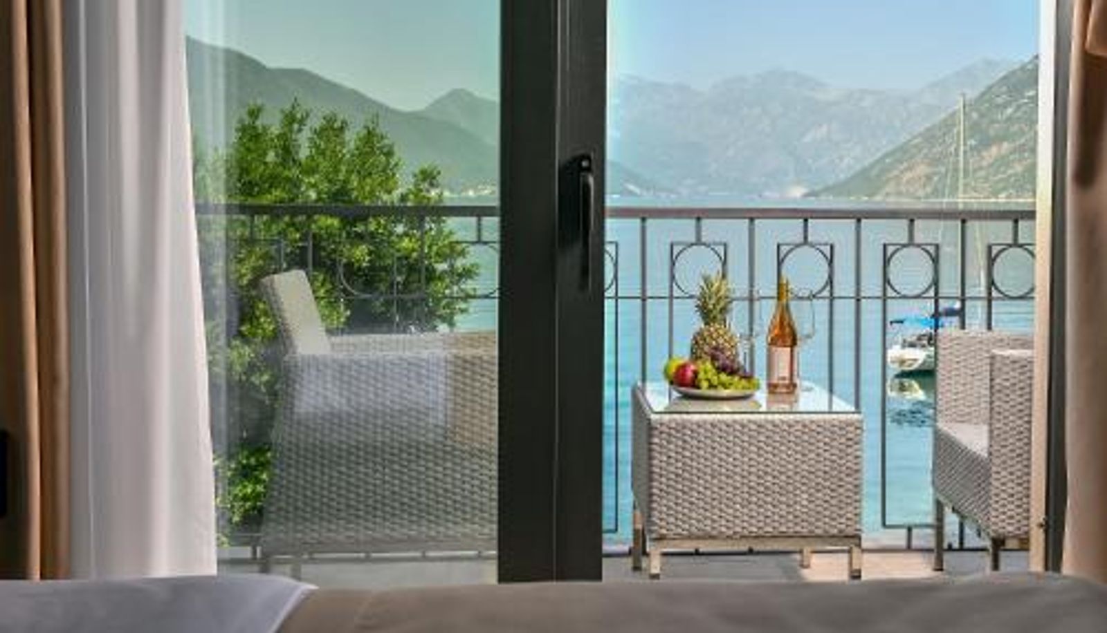 Info - Hotel Palazzo del Mare - Essenza