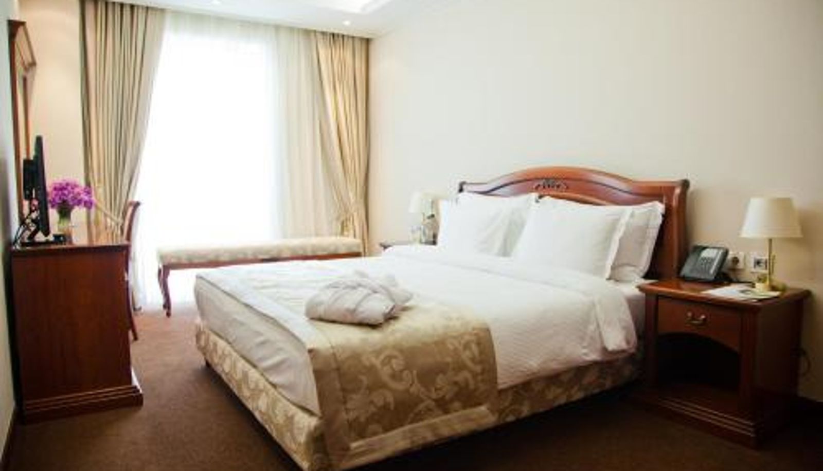 Suite - Caspian Riviera Grand Palace Hotel