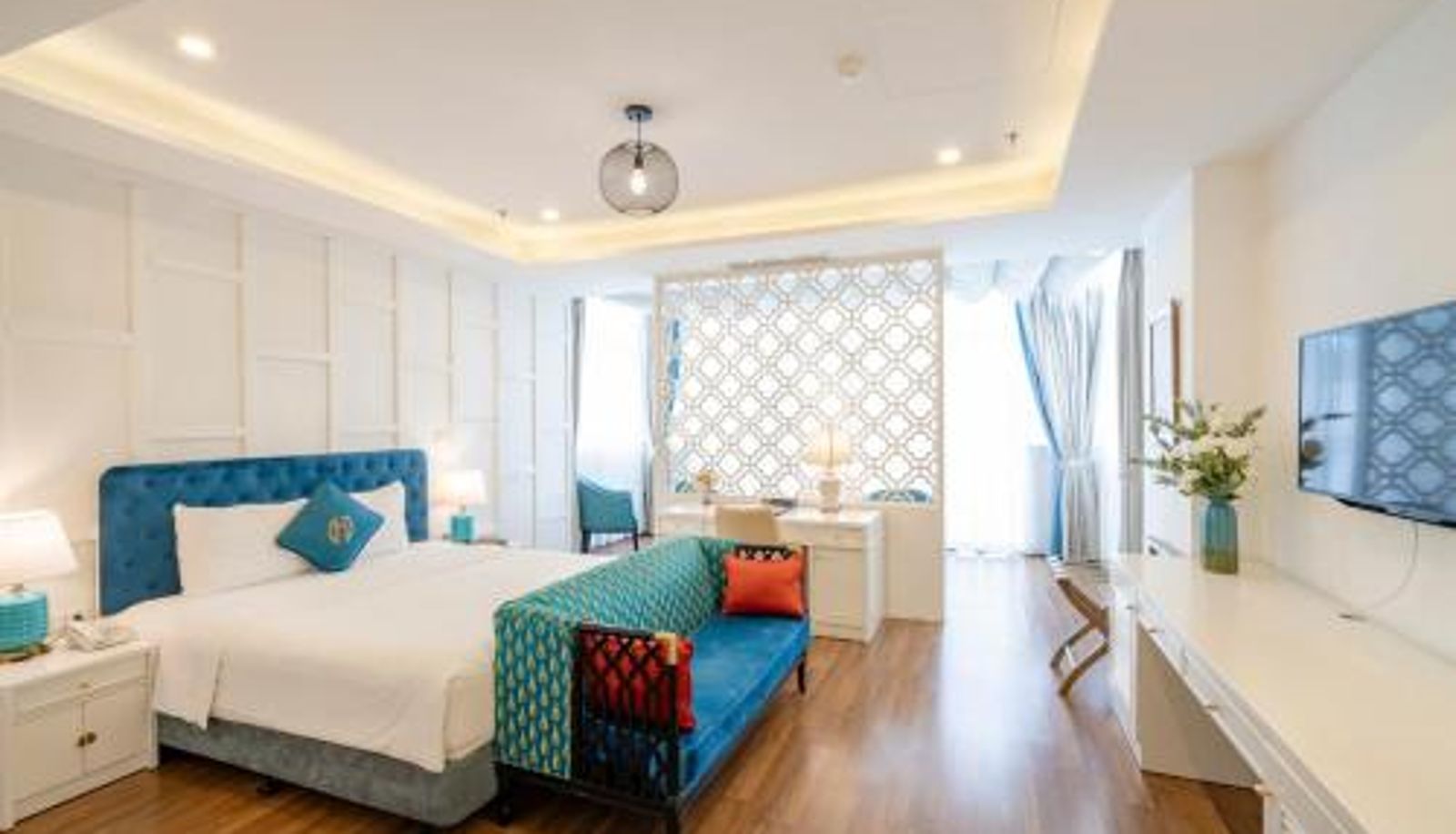 Suite - Minasi HanoiOi Lakeside Hotel