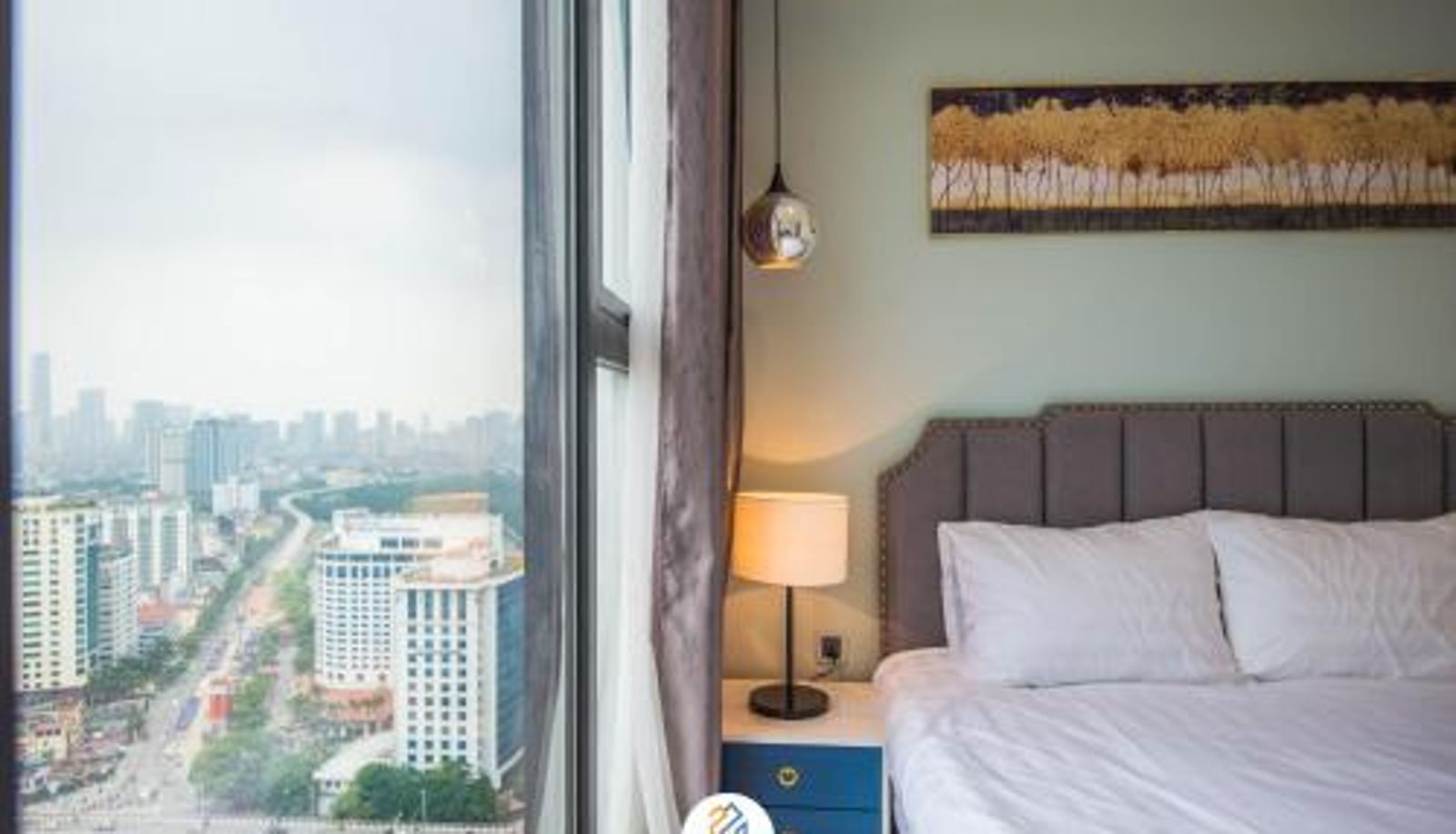 Info - Vinhomes Metropolis luxury Hotel & Residence