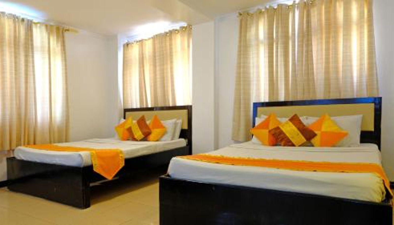 Kamer - Boracay Holiday Resort