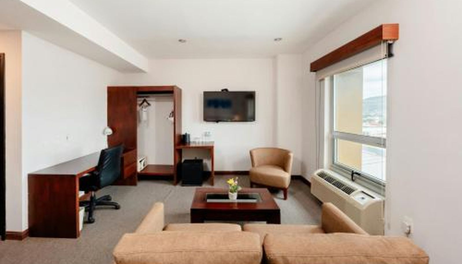 Info - City Express by Marriott Esteli