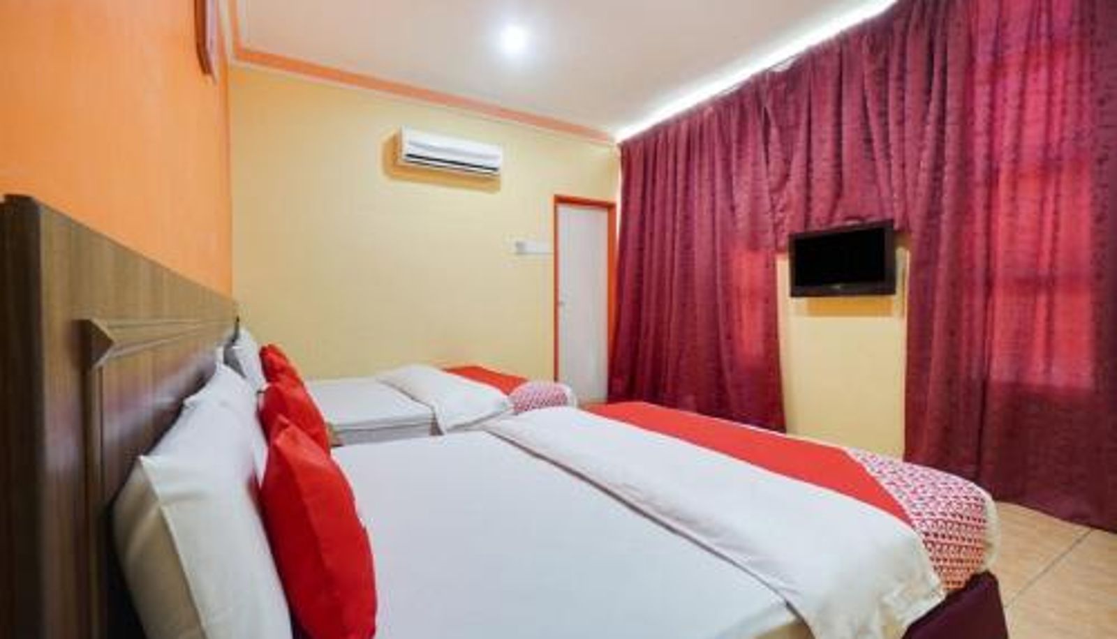 Standardzimmer - Hill Times Inn Hotel