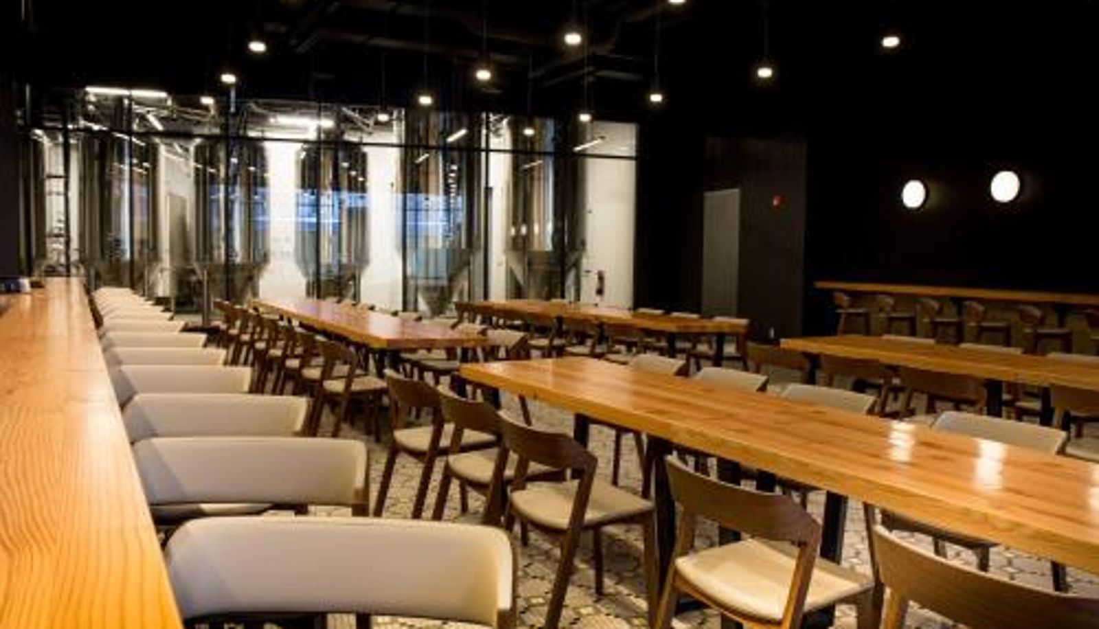 Breakfast room within the restaurant - Hew & Draw Hotel