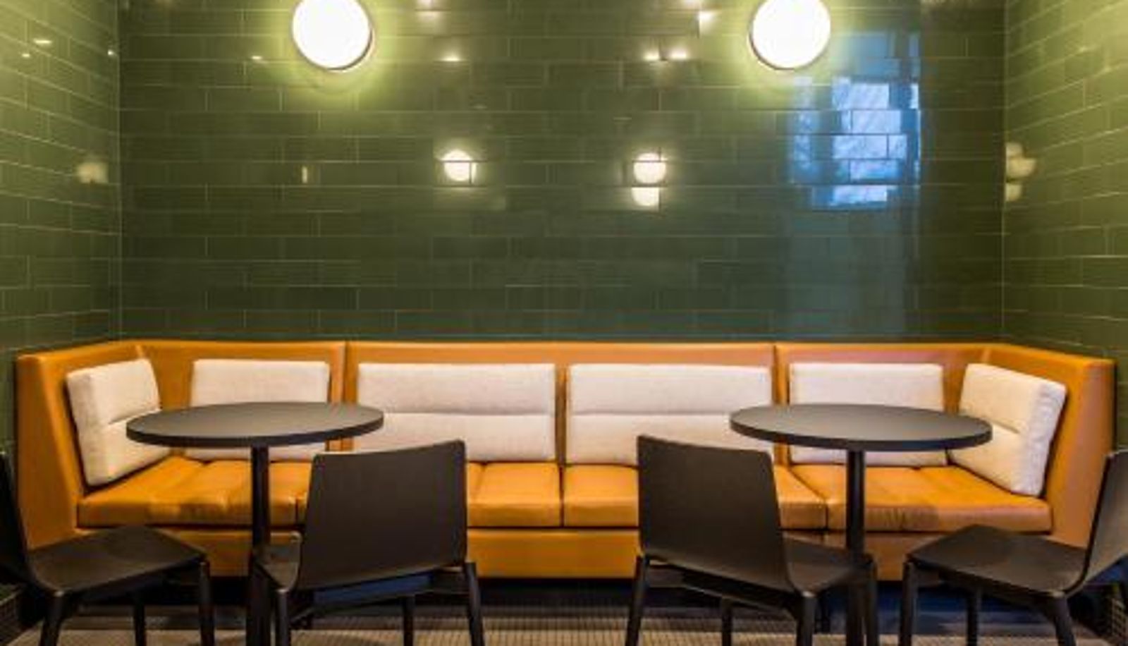 Breakfast room within the restaurant - Hew & Draw Hotel
