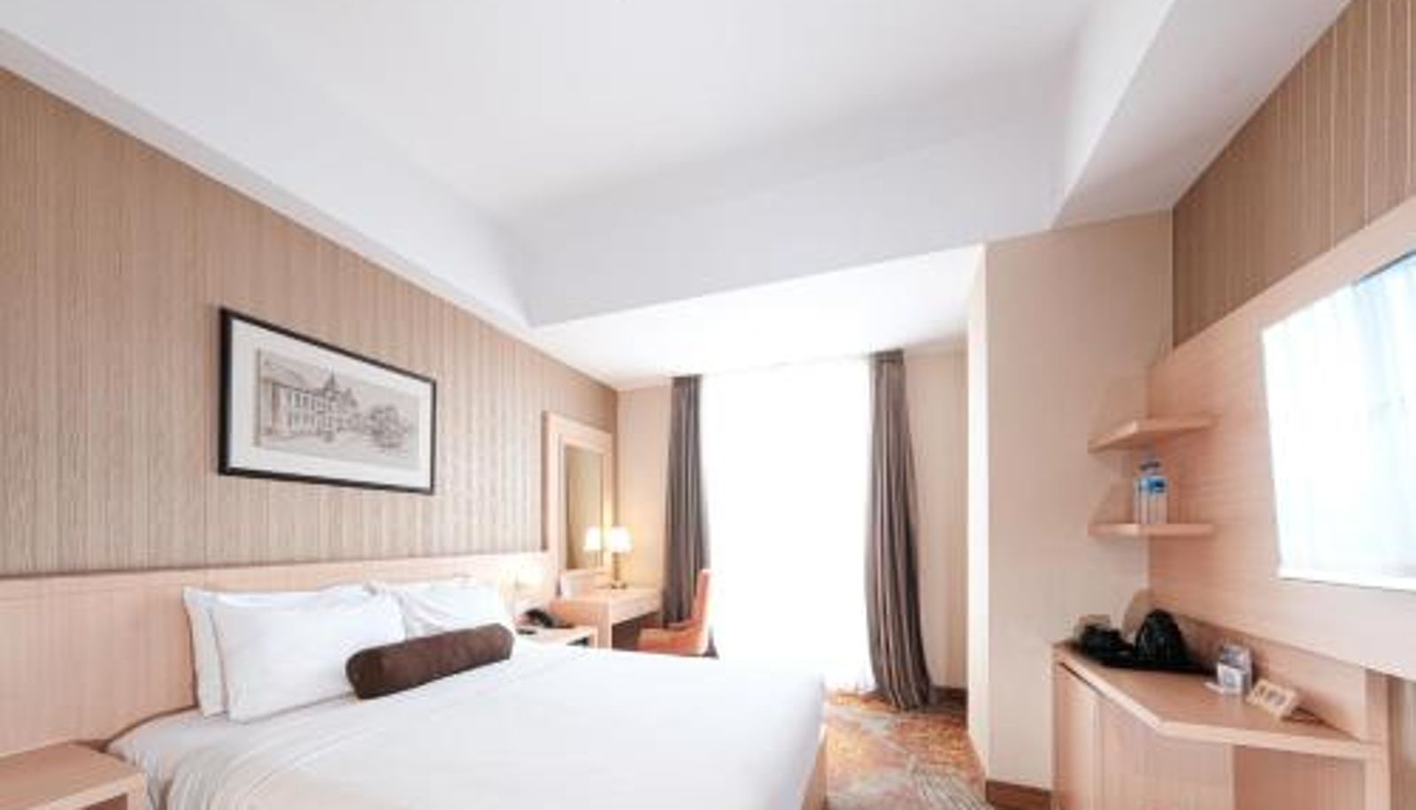 Camera - Hotel Chanti Managed by TENTREM Hotel Management Indonesia