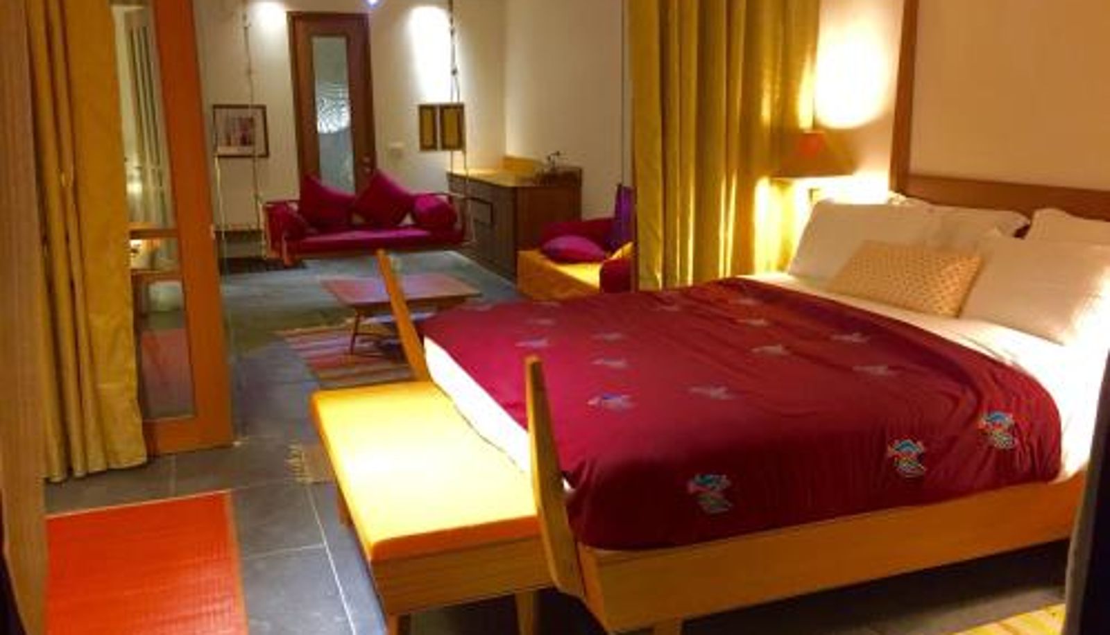 Room - The Sky Imperial Aarivaa Luxury Stays