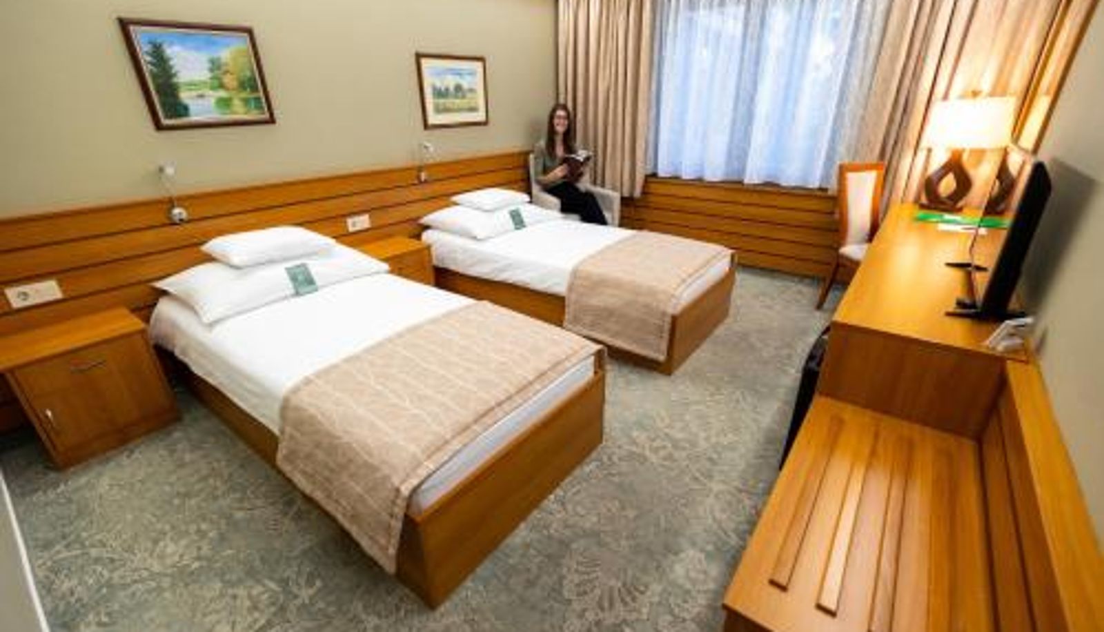 Info - Hotel Club Tisza