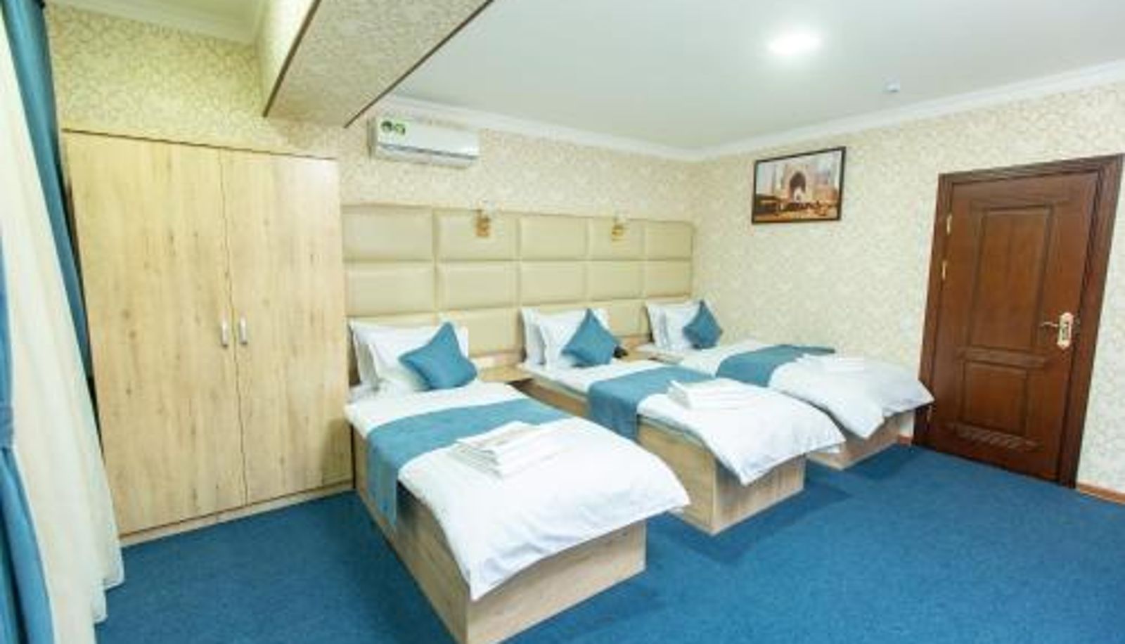 Dreibettzimmer - Mirzo Boutique Hotel