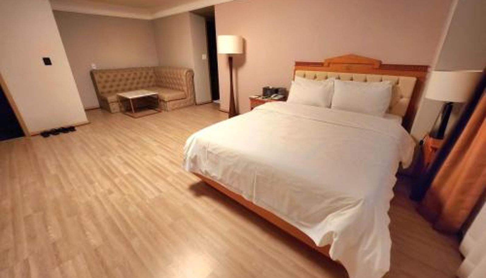 Info - Gwangju Empire Hotel