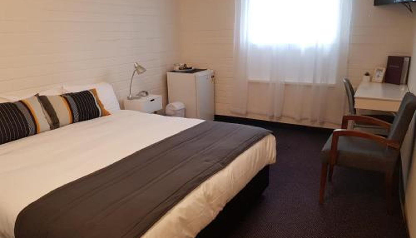 Info - Morphett Arms Hotel