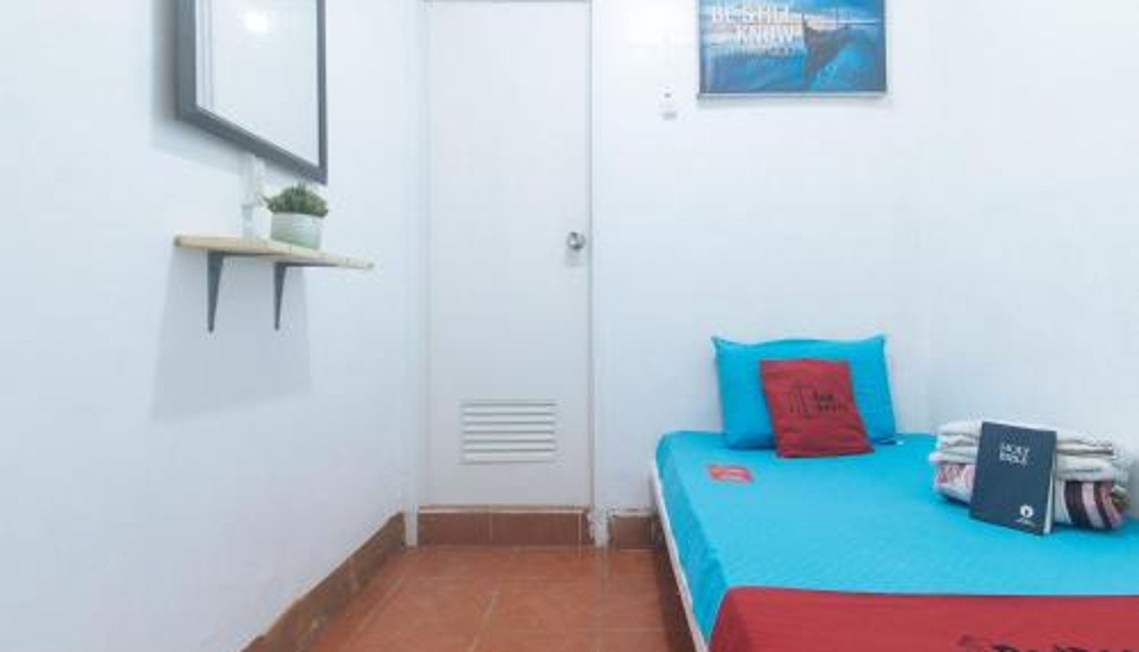 Info - RedDoorz near OWWA Pasay