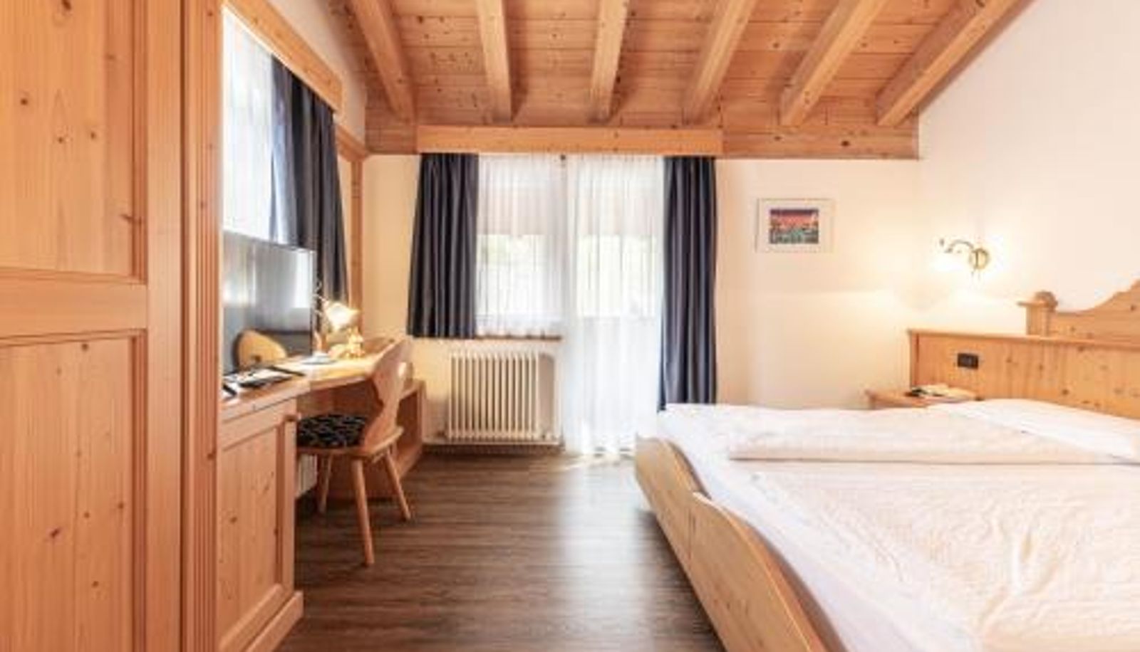 Info - Hotel Siror