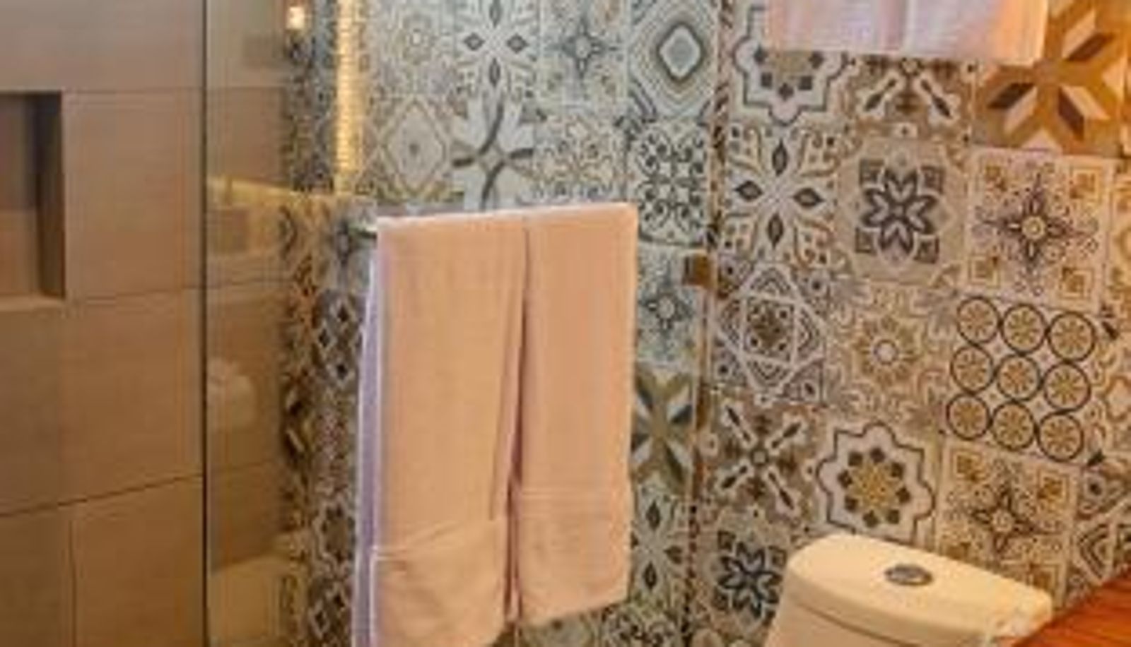 Bagno - Hotel Las Camelias Inn by AHS
