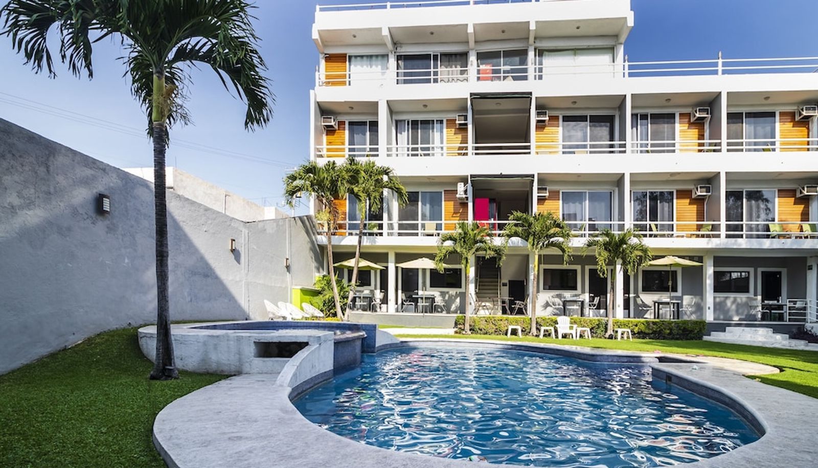 Pool - Six Flags Hurricane Harbor Oaxtepec Collection O Hotel Mango