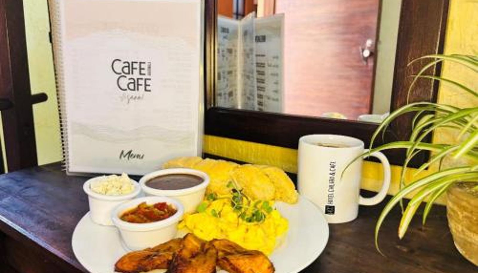 Frühstücksraum innerhalb des Restaurants - Hotel Chilero Y Café
