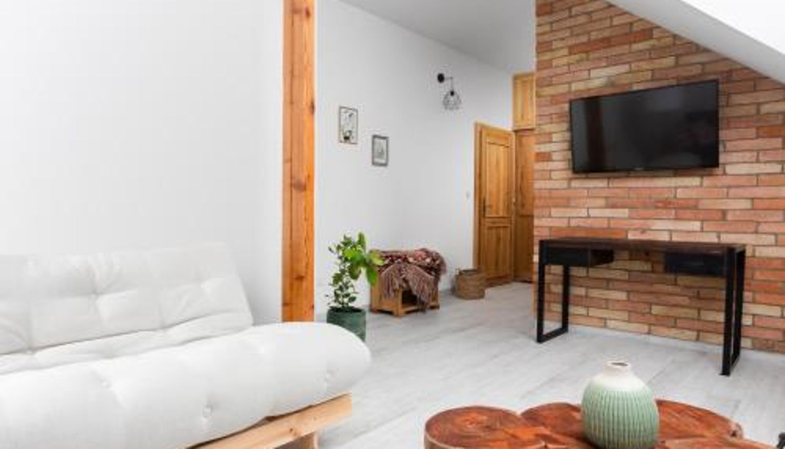Standard room - Casa Burina A Quiet Boho House