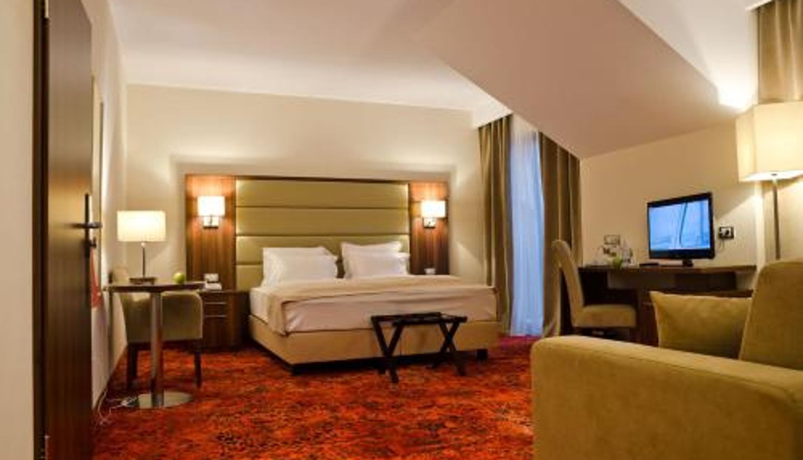 Info - Radsor Hotel